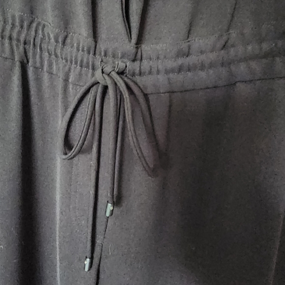 Vince Sleveless Drawstring Button up Jumpsuit Size 6 - Picture 4 of 8